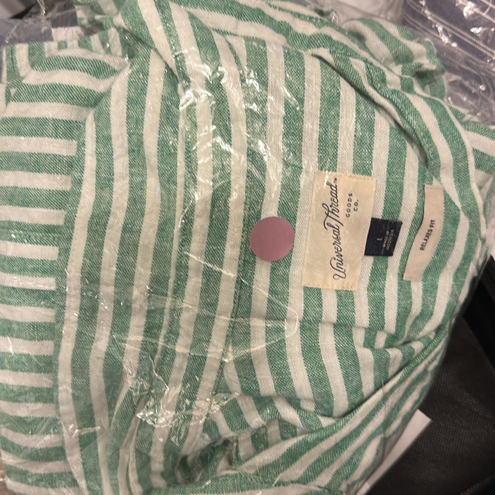 Green and White Striped Button-Up Shirt and Shorts Set - Picture 16 of 16